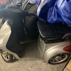 Electric Scooter 