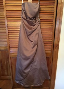 PROM OR EVENING GOWN by DAVIDS BRIDAL Sz 4