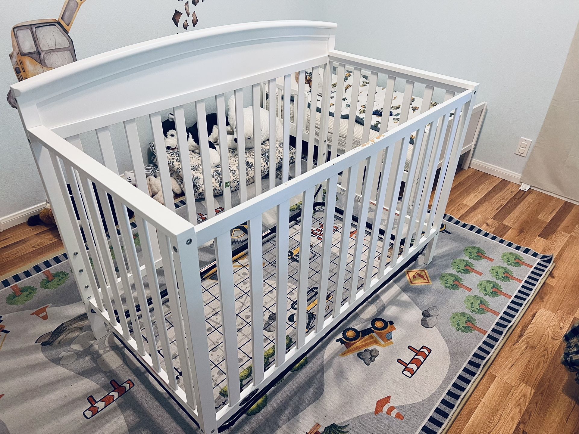 Graco Benton Convertible Crib#1