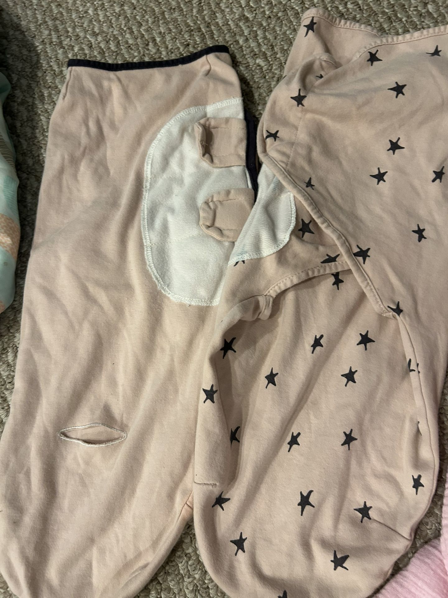 2 shaddle baby wrap blankets