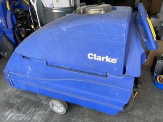 CLARKE BOOST 28, COMPACT WALK BEHIND SCRUBBER