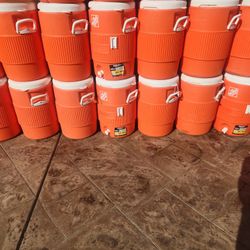 5 Gallon Water Jugs