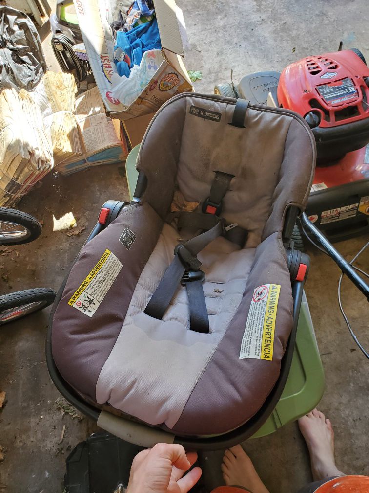 Car seat, with base
