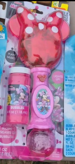 New Minnie mouse bubble blower