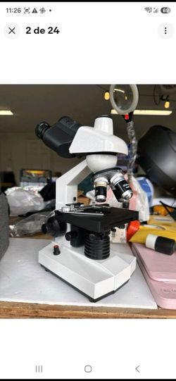 Microscopio trinocular 40x-5000x  nuevo