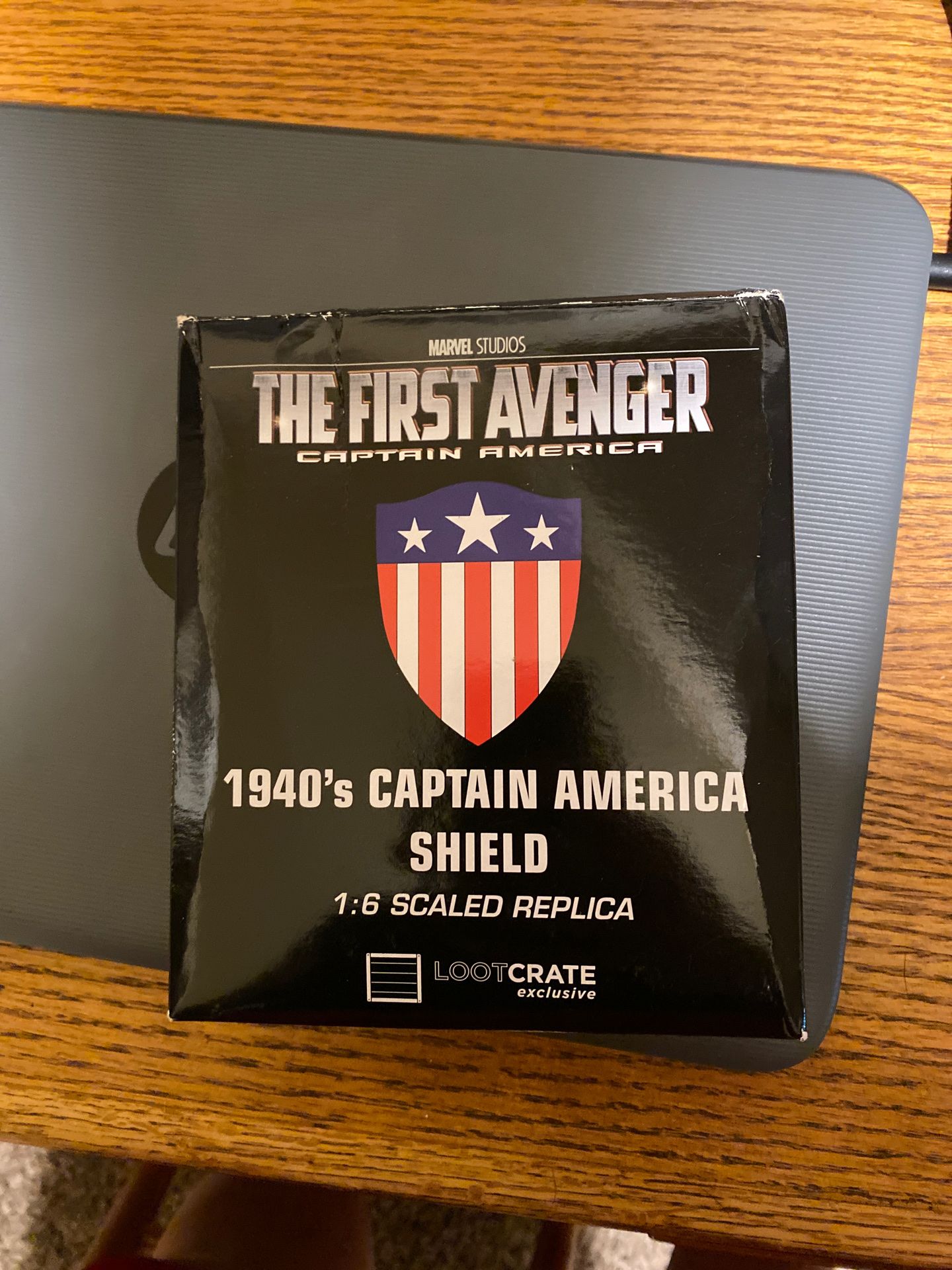 Captain America shield with stand Never used