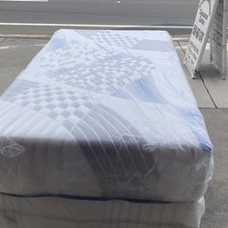 Twin Memory Foam Mattress