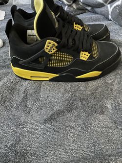 Jordan 4 Yellow Thunder 2012