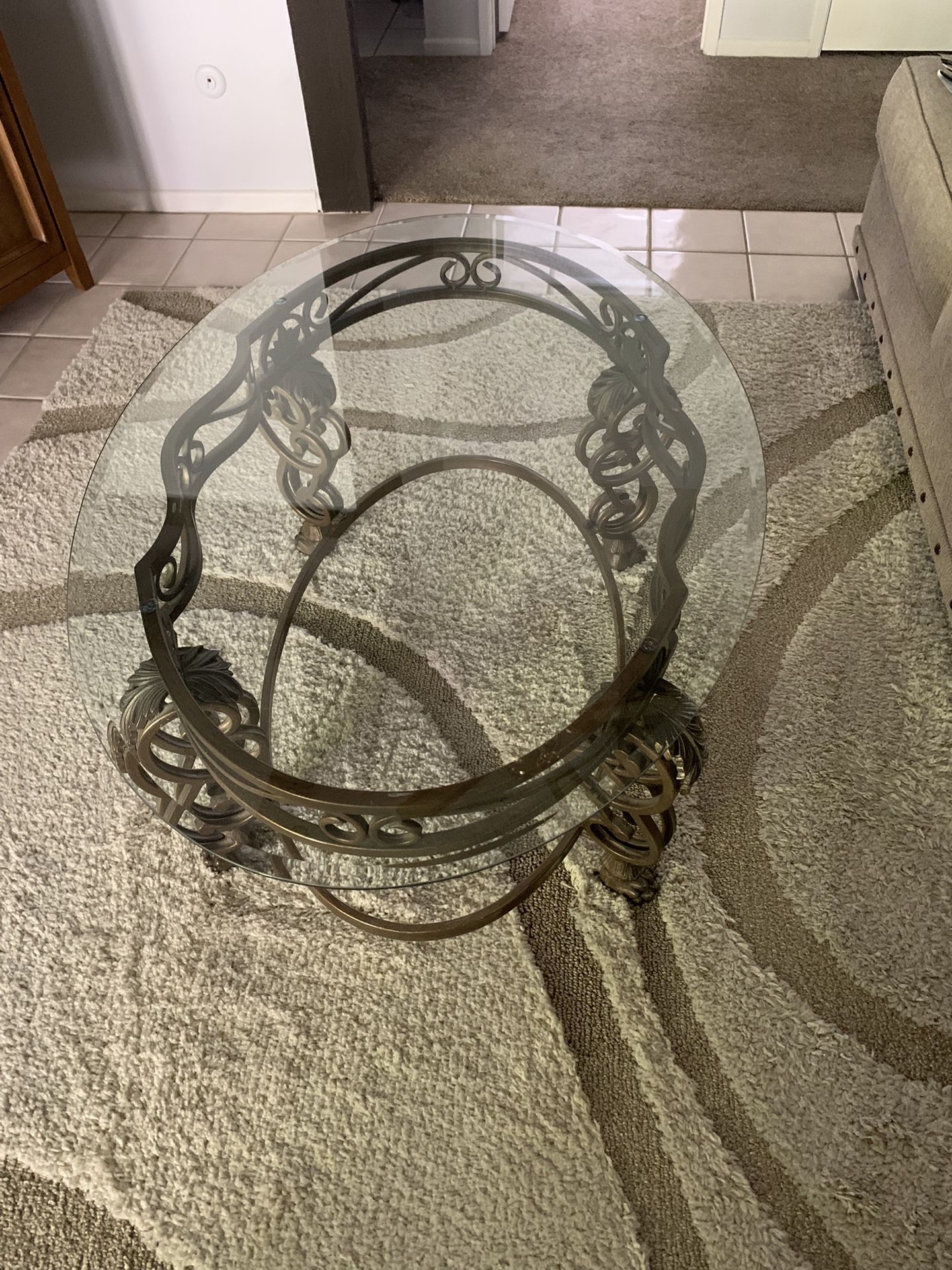 Coffee table and 1 end table