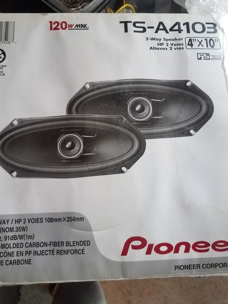 4x10 speakers never been used ,new