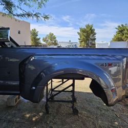 2022 ford f350 dually bed