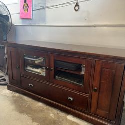 Beautiful Sturdy Entertainment Center 