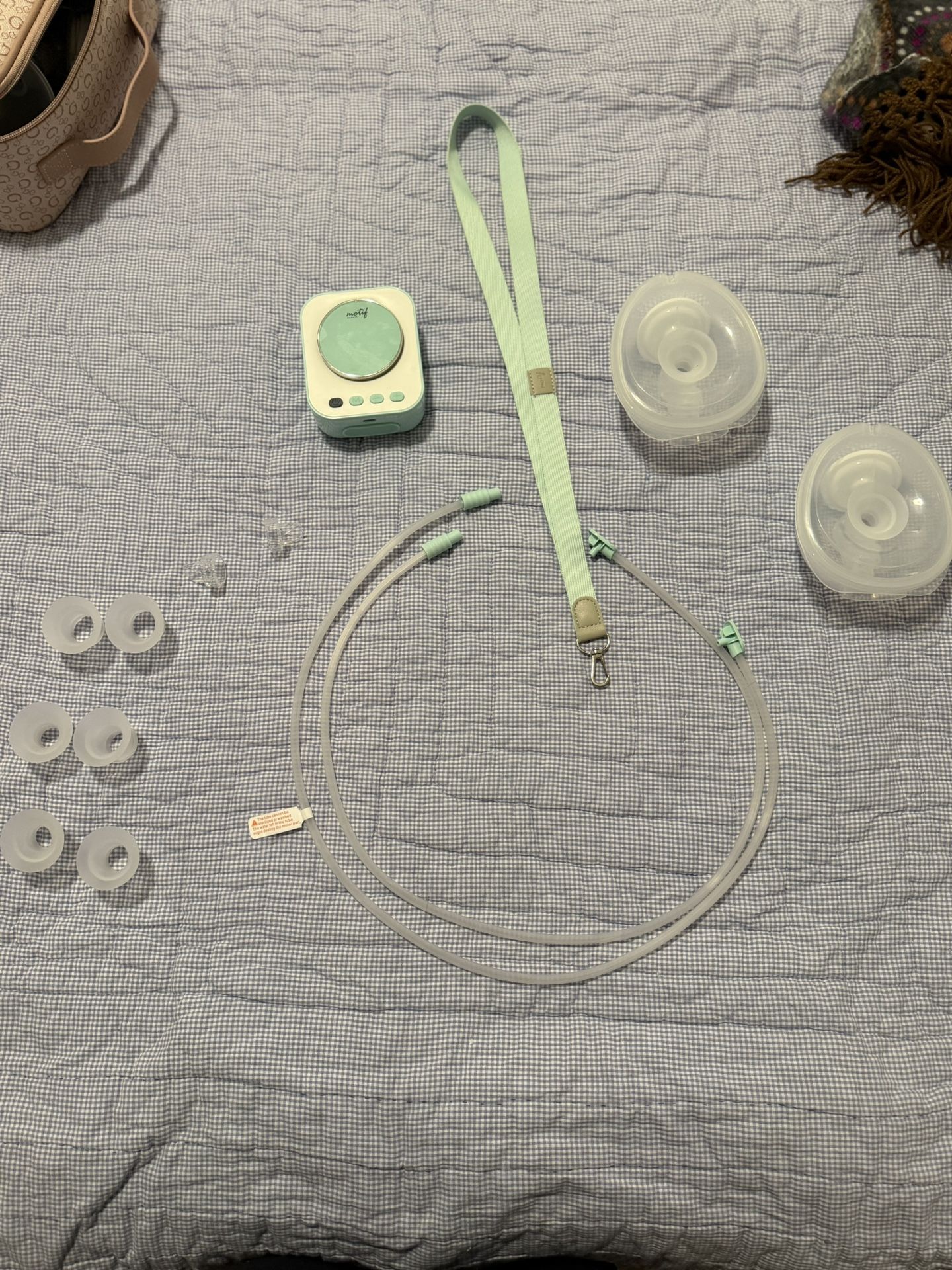 Motif Roam Breast pump