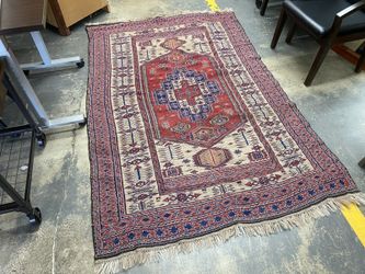 Traditional Geometric Pattern Handwoven 4.8’x7.3′ Rug