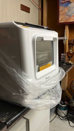 Brand new countertop dishwasher with accessories