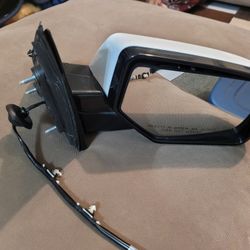 2015 Chevy Tahoe Passenger Side Mirror.