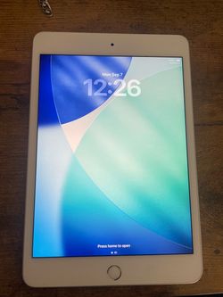 Apple iPad Mini 5th Gen - iPadOS 26.6.1 64GB