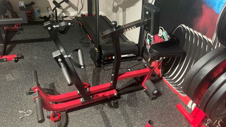 Red and Black back Press Machine