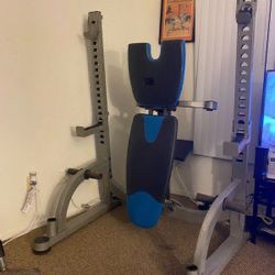 Nautilus foldable weight bench with bar and weights