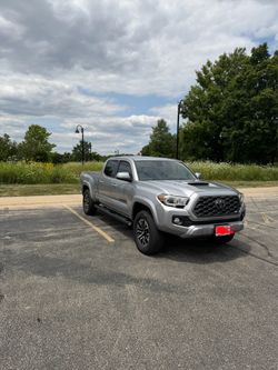 2021 Toyota Tacoma TRD sport,double cap, 6ft bed