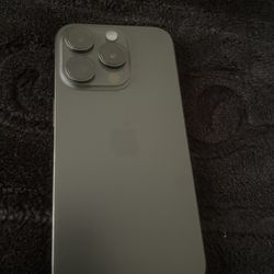 NEW IPHONE LOCKED 