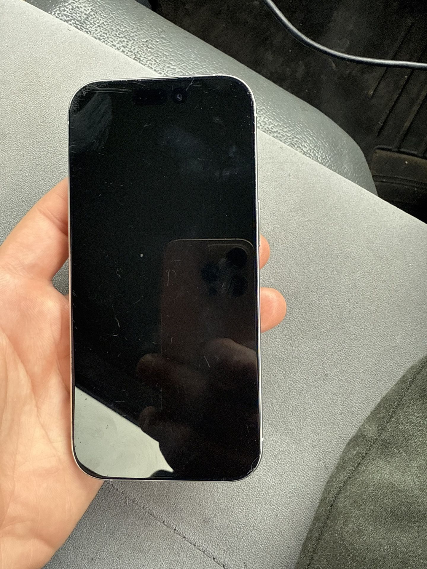 iPhone 16 Pro 