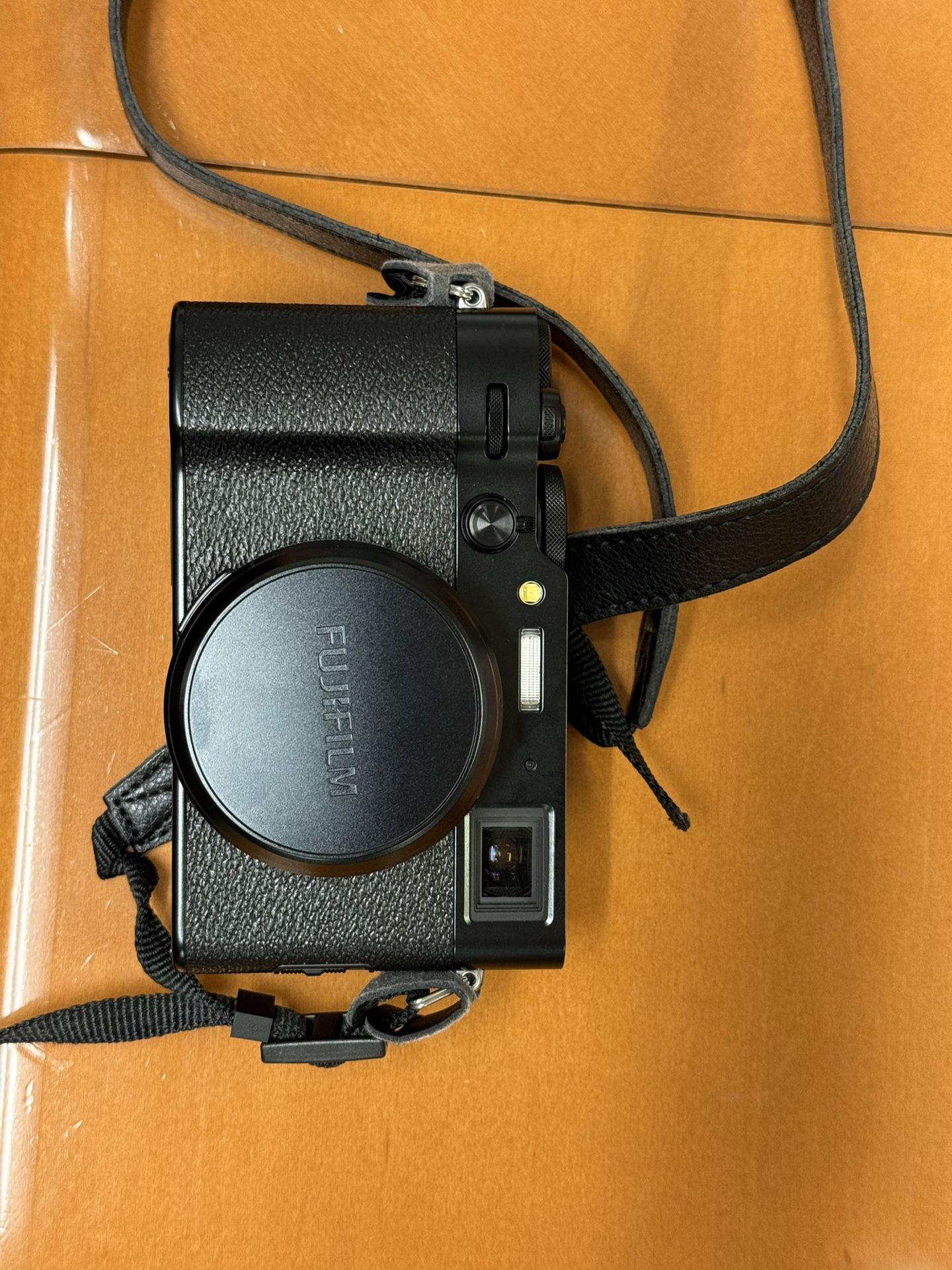 Fujifilm X100VI black