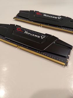 Ripjaws RAM DDR4 2X8GB 3000