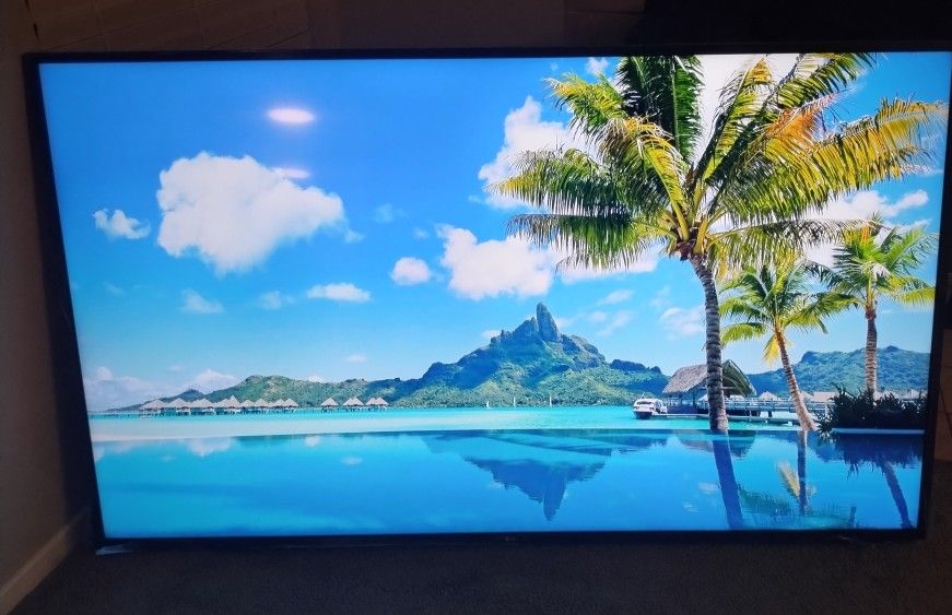 LG 70” 4K Smart TV – Excellent Condition – $300 (Birmingham/ 280)