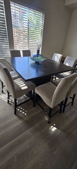 Moving sale!!! Beautiful dining table