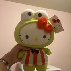 hello kitty plushie 