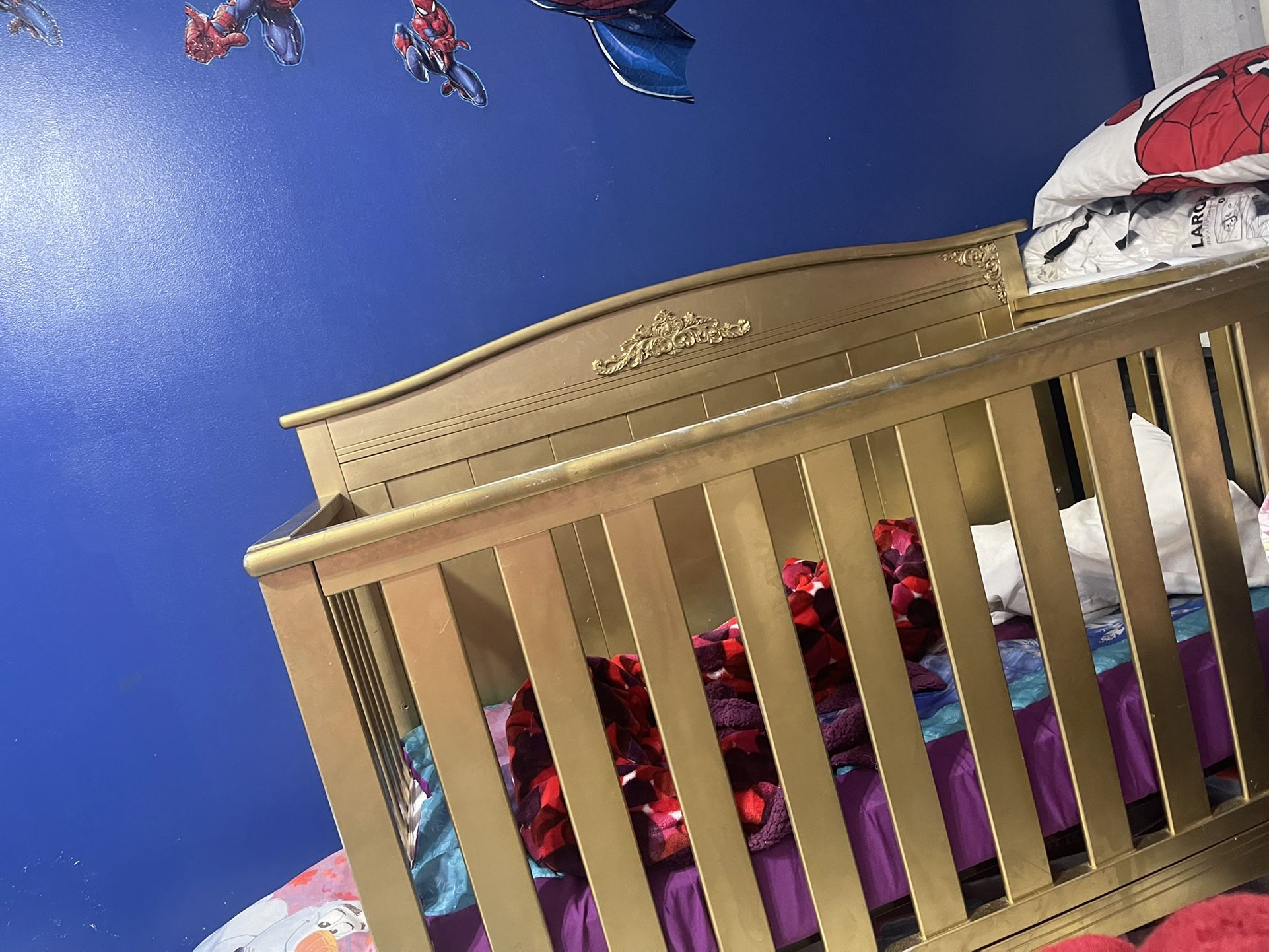 Baby Crib 