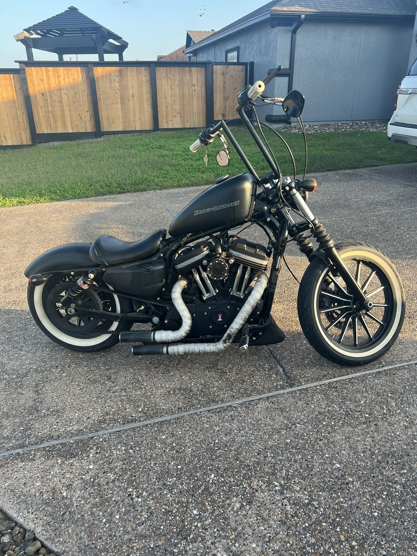 2010 Harley Iron 883