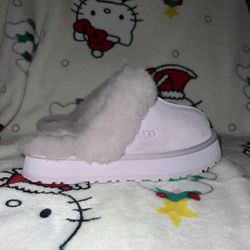 Uggs Slippers 