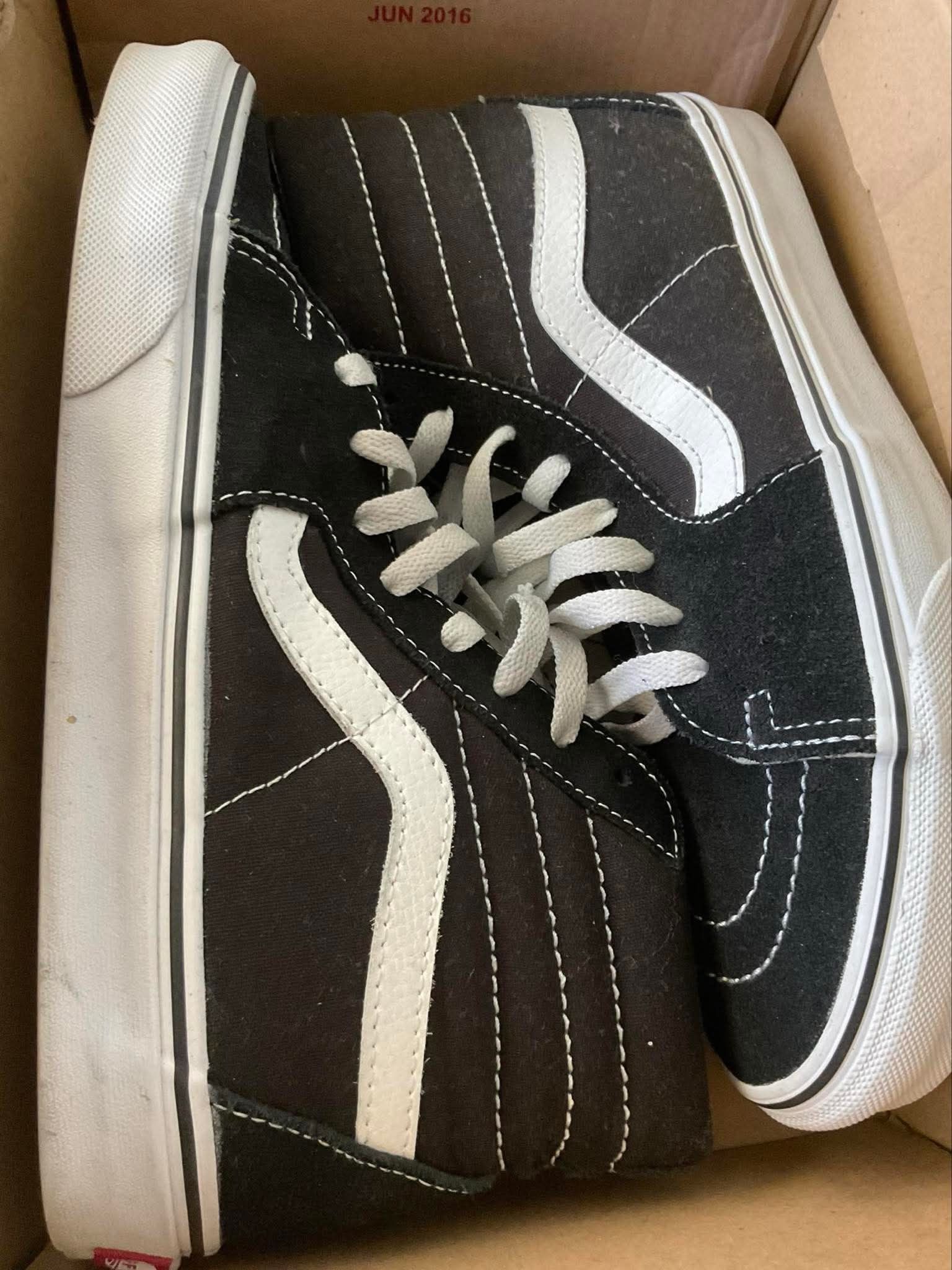 Black And White Vans