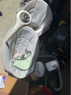 Graco electric swing and bouncer