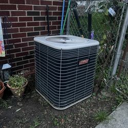 Lennox Brand Outdoor A/C Unit $535
