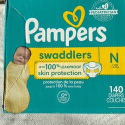 Newborn Diapers Pampers 140 Ct