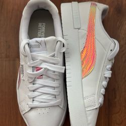 Puma Fashion Sneakers Size 4,5