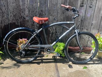 Kent 26" Bayside Men's Cruiser Bike in a gray finish.