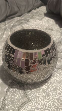 Round Accent Mosaic Glass Decor $20