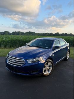 2015 Ford Taurus
