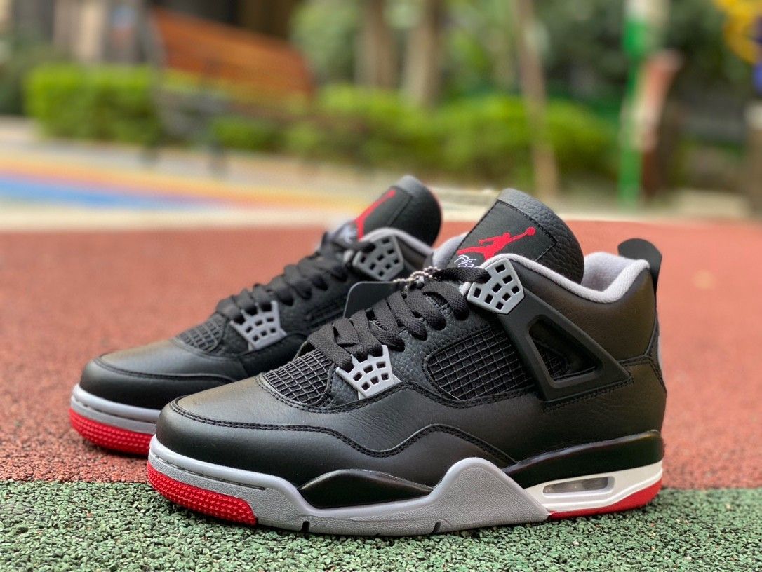 Jordan 4 Retro