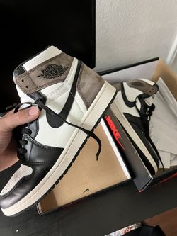 Jordan 1s Mocha