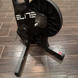 Elite Suito Smart Trainer