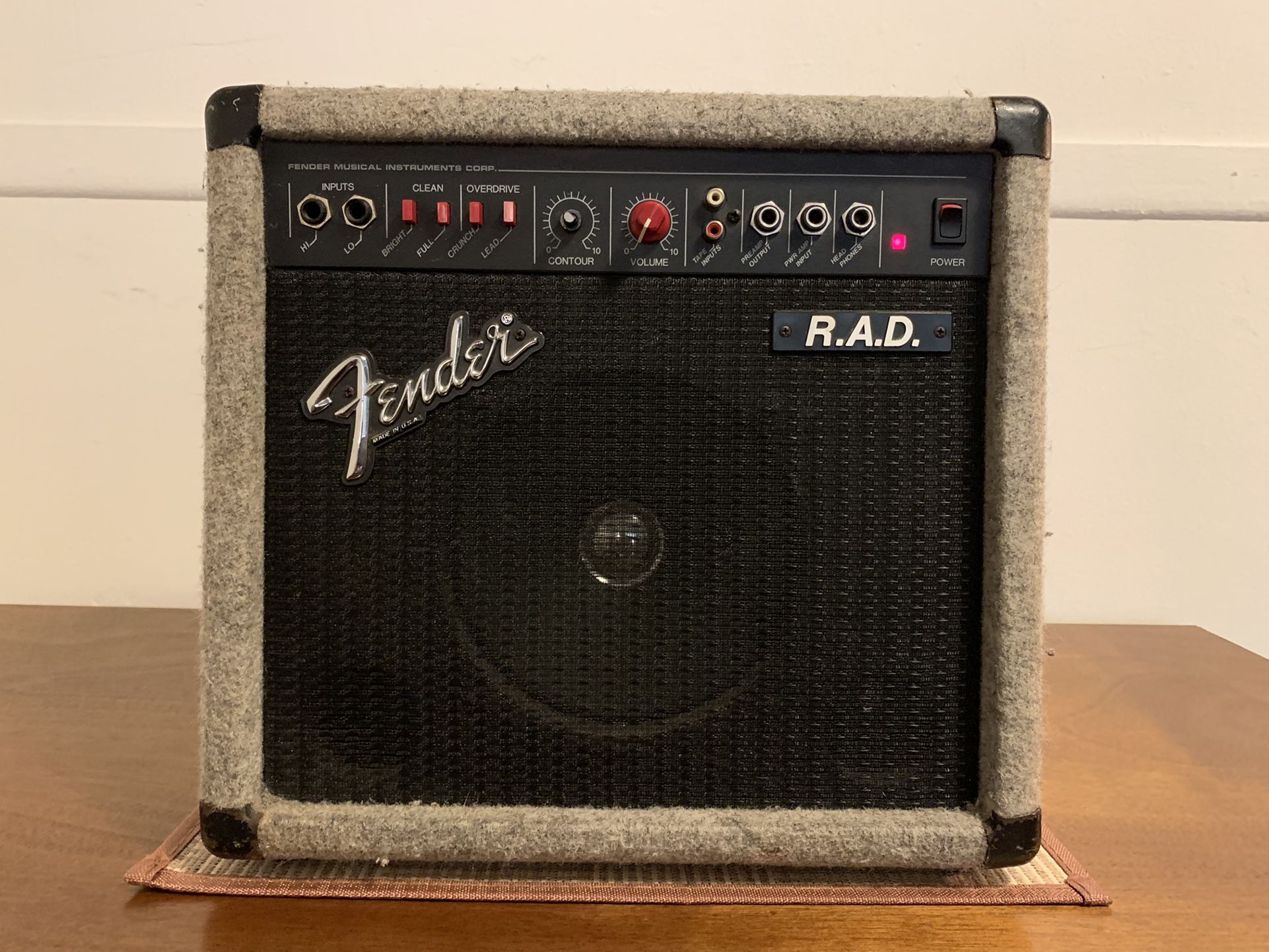 Fender R.A.D. Electric Guitar Amp Vintage 1990’s