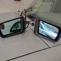 Mercedes Benz side Mirrors 