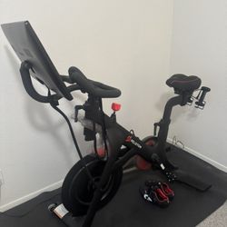 Peloton Bike with Mat 
