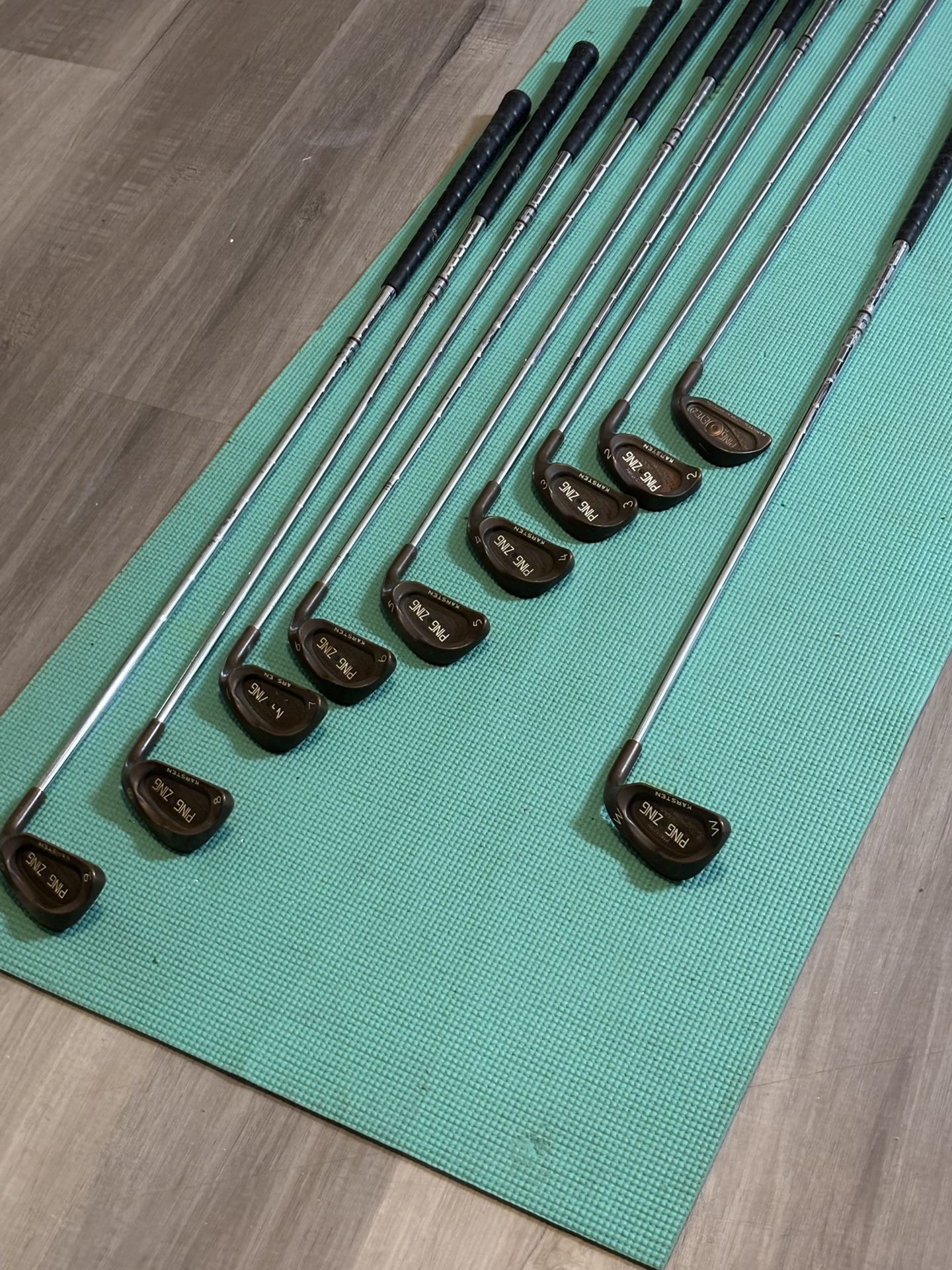 Ping i2 Black Dot - 🔥 Very rare beryllium. If you want to shine them just like a penny.