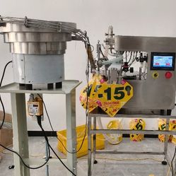 Fully Automatic Liquid Pouch Filling And Capping Machine 